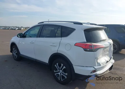 2017 Toyota Rav4 Le z USA, uszkodzony, nr VIN 2T3ZFREV2HW400678